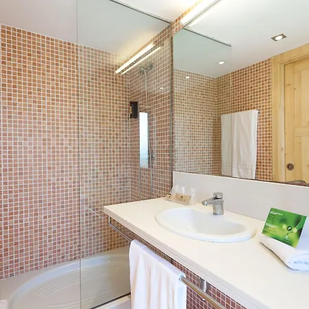 Vilar Rural De 3* Cardona