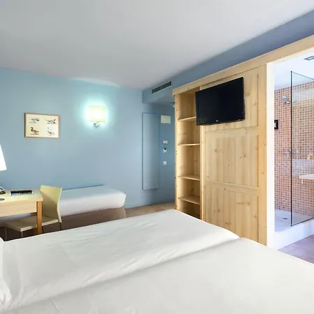 Vilar Rural De Hotel Cardona